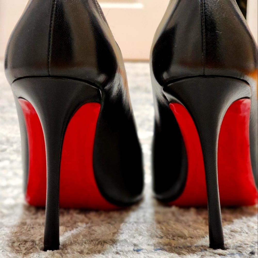 Christian Louboutin Toot Couverte Elastic High Heel Pumps Size 38.5 Free Ship